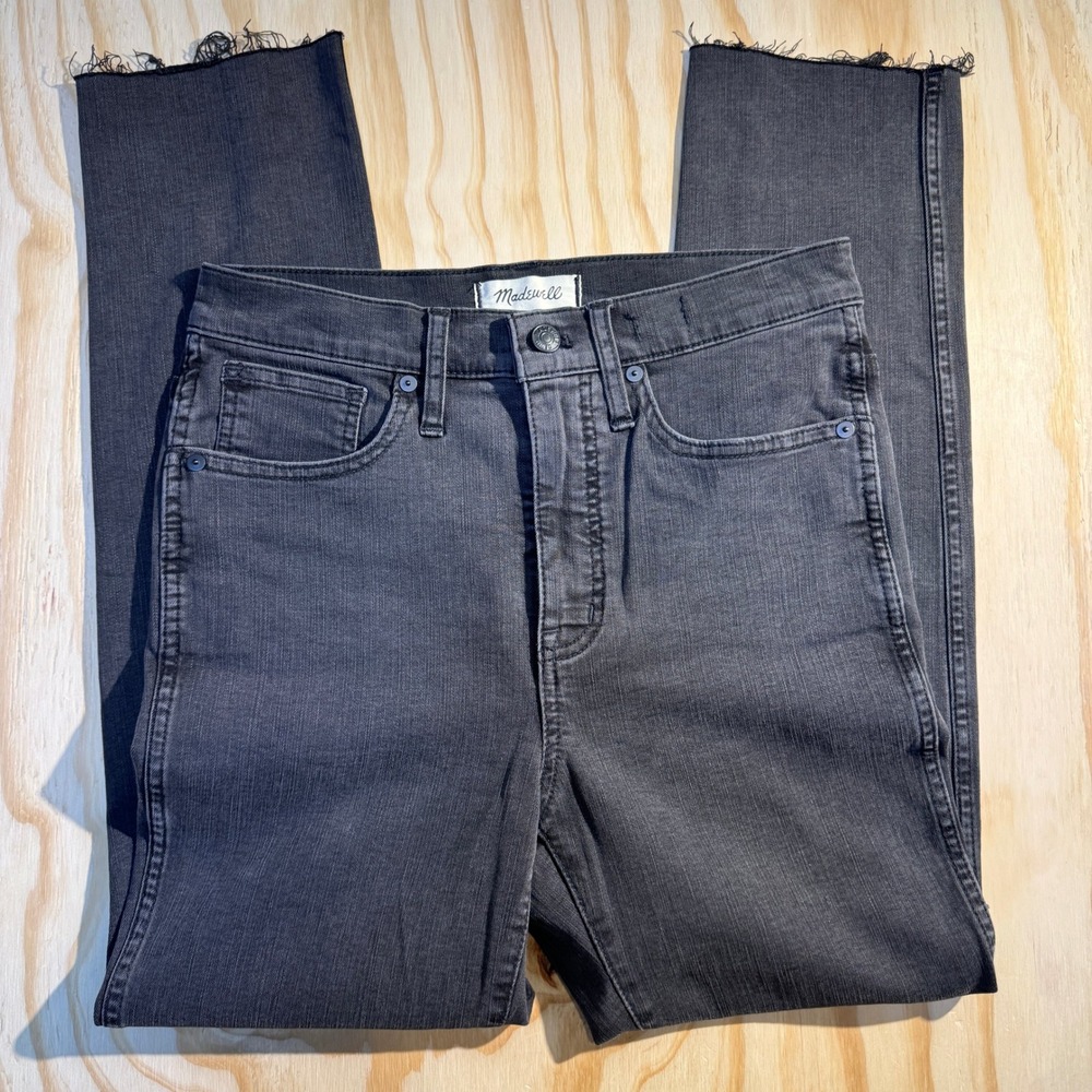 Madewell Women's Stovepipe Jeans Faded Black Raw Hem High Rise Denim Size 26